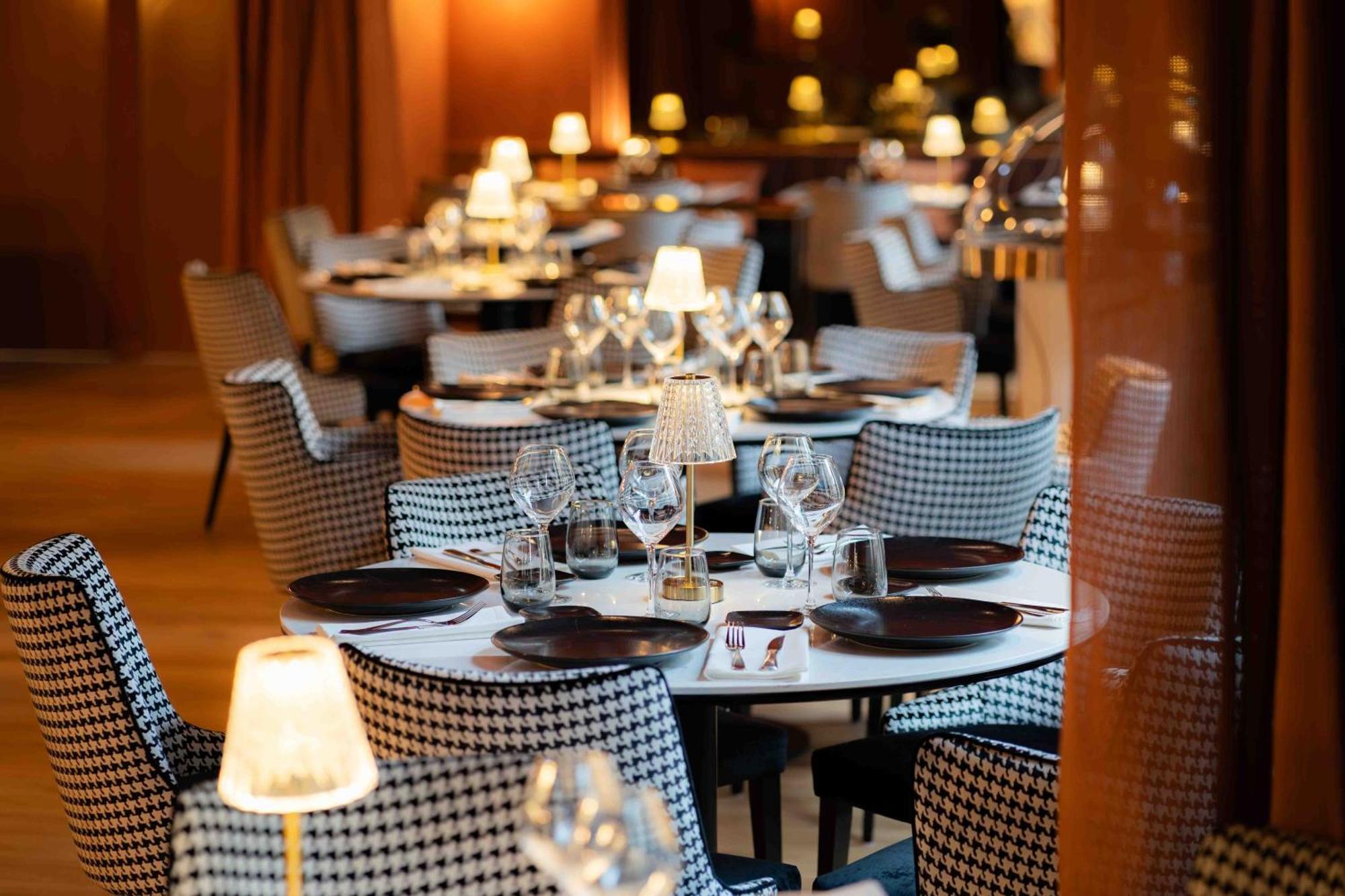 Hotel Et Restaurant Le Regina Le Puy-en-Velay Luaran gambar